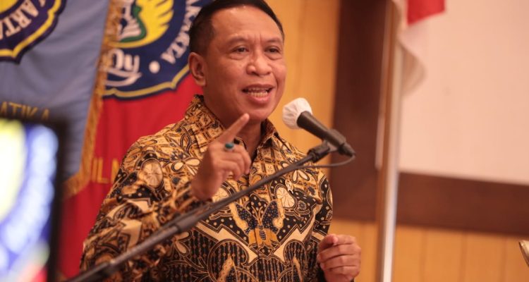 Menpora Zainudin Amali membuka Rapat Kerja Nasional (Rakernas) Ikatan Sarjana Olahraga Indonesia (ISORI) yang juga bertepatan dengaN HUT ke-52 tahun di Gedung Rektorat Universitas Negeri Yogyakarta