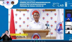 Zainudin Amali menjadi pembicara dalam Dialog Nasional 2021 dengan tajuk ‘Keberlanjutan Ekosistem Kewirausaan Pemuda di Masa Covid-19’, Rabu (20/5) pagi. (foto:putra/kemenpora.go.id)