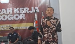 ROligarki SDA Dinilai Hambat Kedaulatan Ekonomi, KNPI Dorong Gerakan Pemuda Nasionaladen Umar Ajak Pemuda Lawan Dominasi Oligarki SDA demi Kedaulatan Ekonomi Nasional